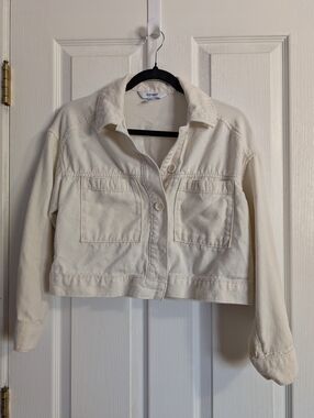 Old Navy Cream Cropped Utility Jacket